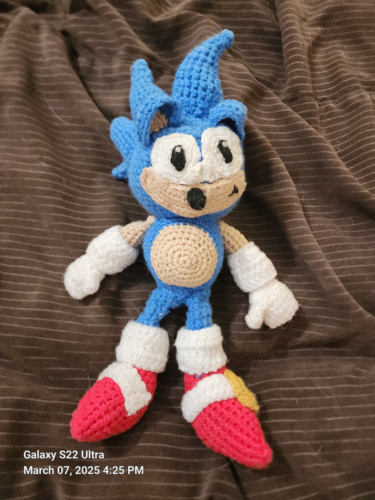 Sonic Hedgehog Amigurumi