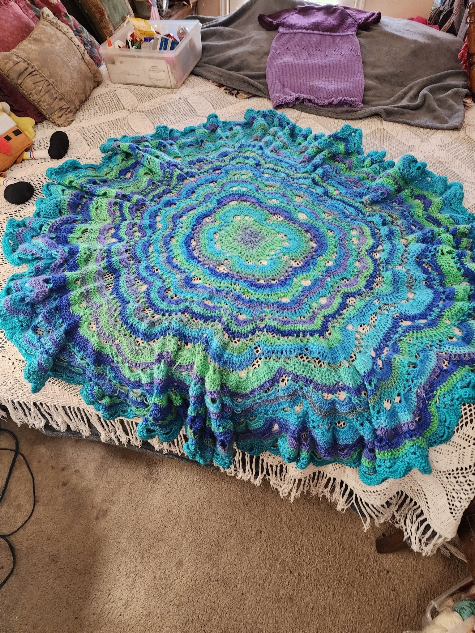Crocheted Baby Blankets In The Round - DONNA'S DESIGN OF HANDMADE ITEMS