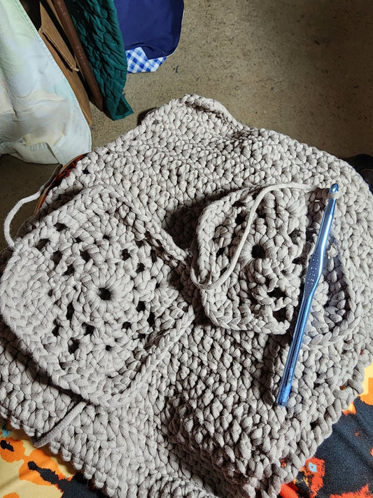 Crocheted Chair Organizer - DONNA'S DESIGN OF HANDMADE ITEMS