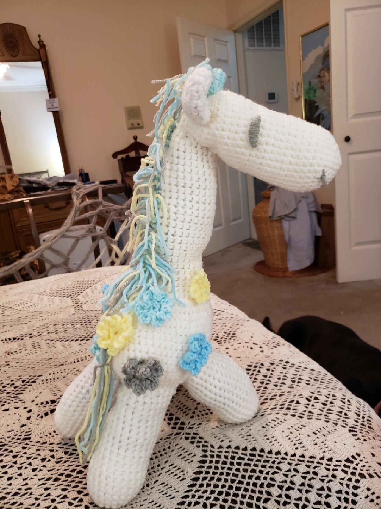 Crocheted Giraffe - DONNA'S DESIGN OF HANDMADE ITEMS